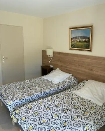 Hotell De Saugras
