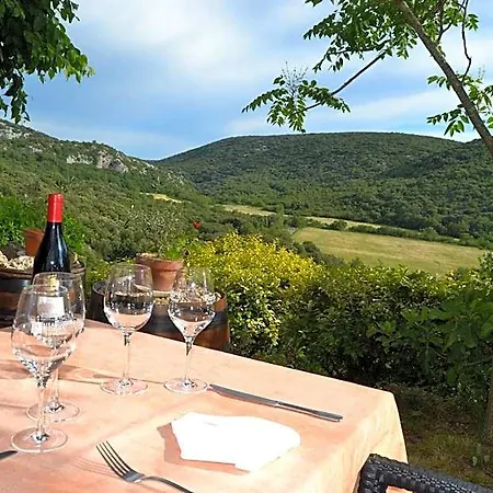 Hotell De Saugras